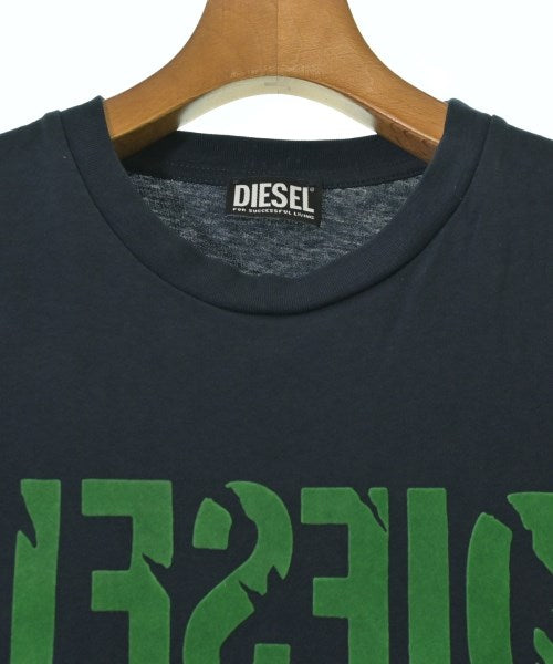 DIESEL เสื้อยืด/เสื้อท็อปส์