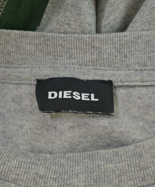 DIESEL เสื้อยืด/เสื้อท็อปส์