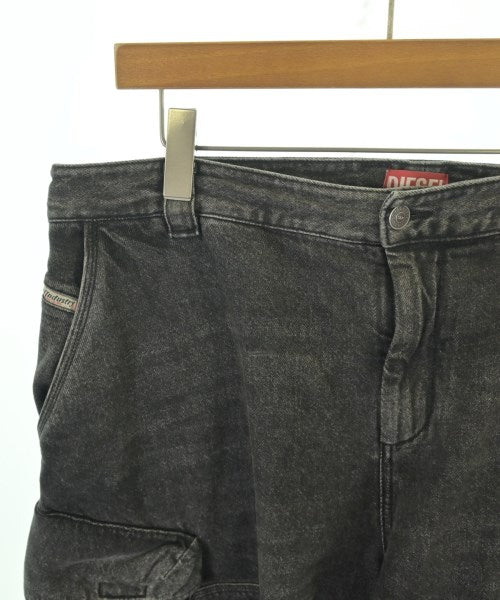 DIESEL กางเกง 5 ส่วน