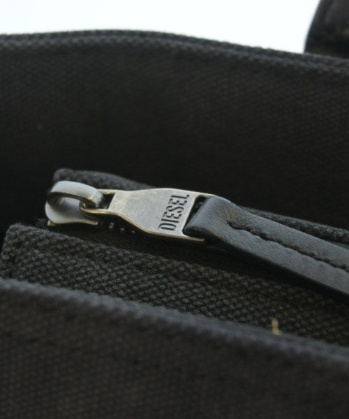 DIESEL กระเป๋าถือขนาดใหญ่