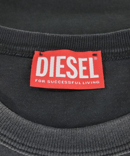 DIESEL เสื้อยืด/เสื้อท็อปส์