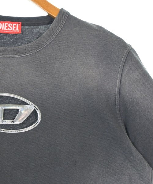 DIESEL เสื้อยืด/เสื้อท็อปส์
