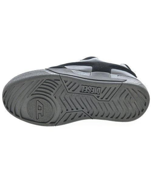 DIESEL รองเท้าผ้าใบ