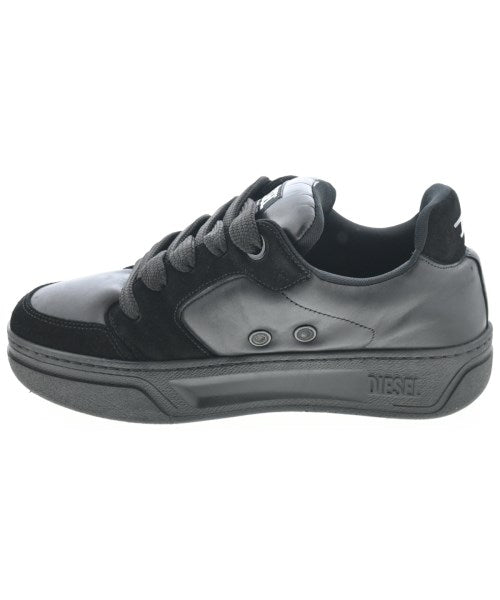 DIESEL รองเท้าผ้าใบ