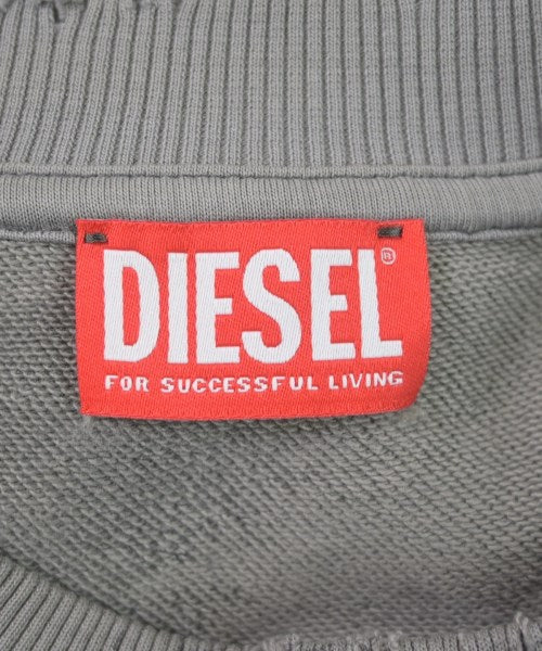 DIESEL เสื้อยืด/เสื้อท็อปส์