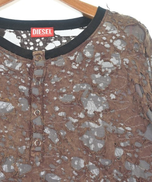 DIESEL เสื้อยืด/เสื้อท็อปส์