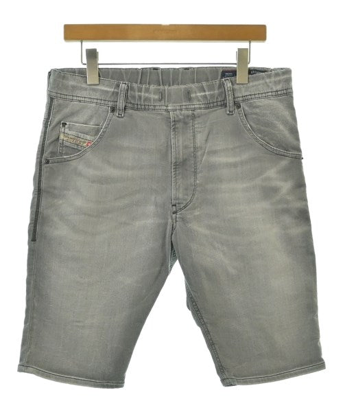 DIESEL กางเกงขาสั้น