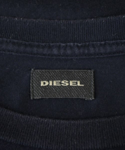DIESEL เสื้อยืด/เสื้อท็อปส์