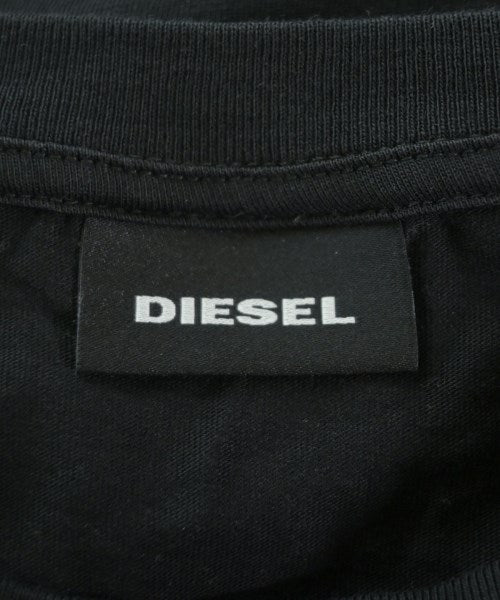 DIESEL เสื้อยืด/เสื้อท็อปส์