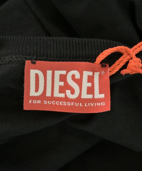 DIESEL เสื้อยืด/เสื้อท็อปส์