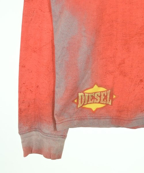 DIESEL เสื้อยืด/เสื้อท็อปส์
