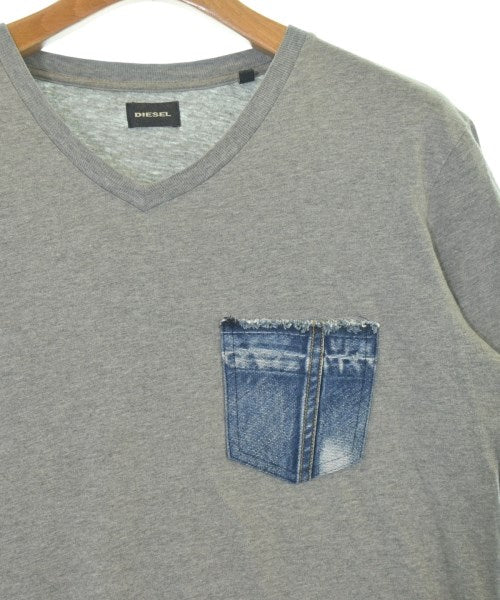 DIESEL เสื้อยืด/เสื้อท็อปส์