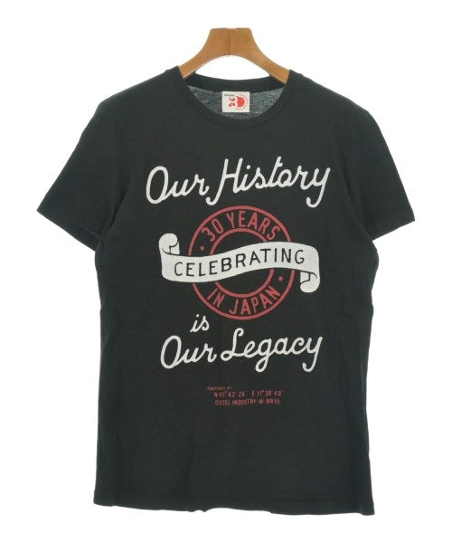 DIESEL เสื้อยืด/เสื้อท็อปส์