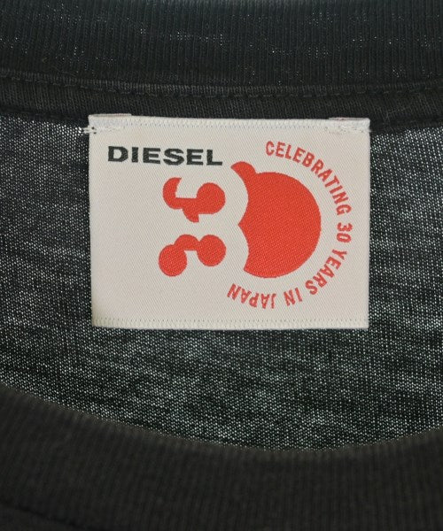 DIESEL เสื้อยืด/เสื้อท็อปส์