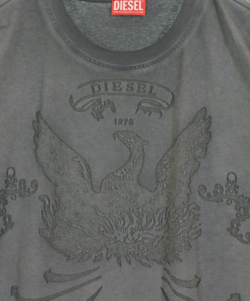 DIESEL เสื้อยืด/เสื้อท็อปส์