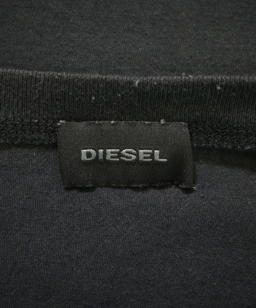 DIESEL เสื้อยืด/เสื้อท็อปส์