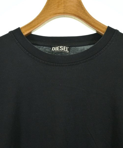 DIESEL เสื้อยืด/เสื้อท็อปส์