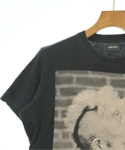 DIESEL เสื้อยืด/เสื้อท็อปส์