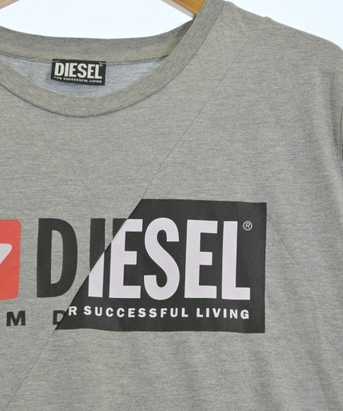 DIESEL เสื้อยืด/เสื้อท็อปส์