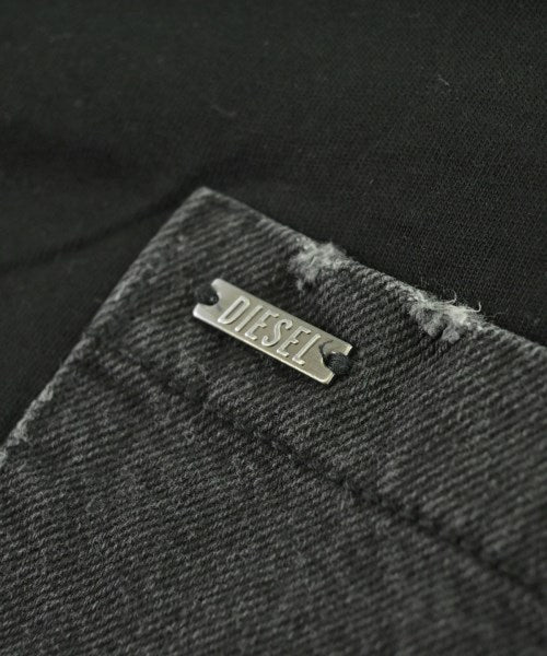 DIESEL เสื้อยืด/เสื้อท็อปส์