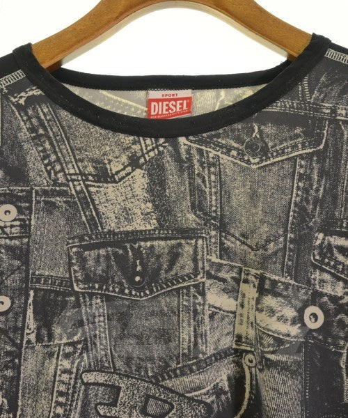 DIESEL เสื้อยืด/เสื้อท็อปส์