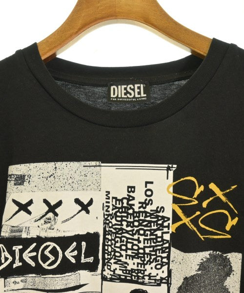 DIESEL เสื้อยืด/เสื้อท็อปส์