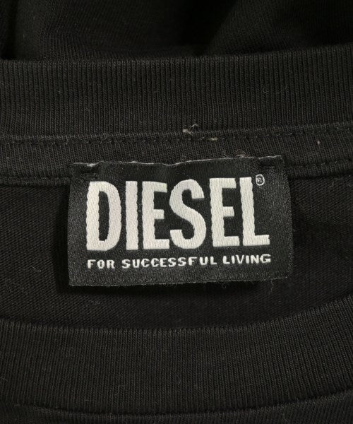 DIESEL เสื้อยืด/เสื้อท็อปส์