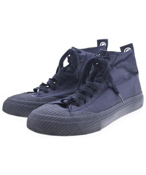 DIESEL รองเท้าผ้าใบ