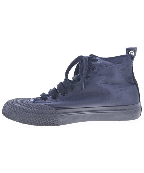 DIESEL รองเท้าผ้าใบ