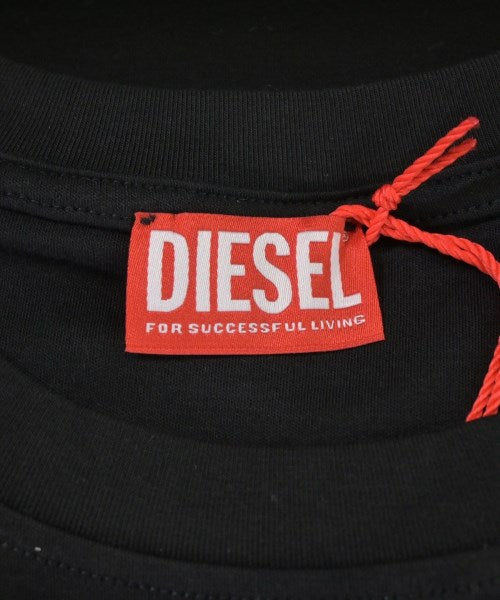 DIESEL เสื้อยืด/เสื้อท็อปส์