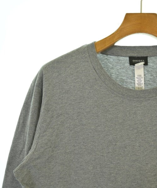 DIESEL เสื้อยืด/เสื้อท็อปส์