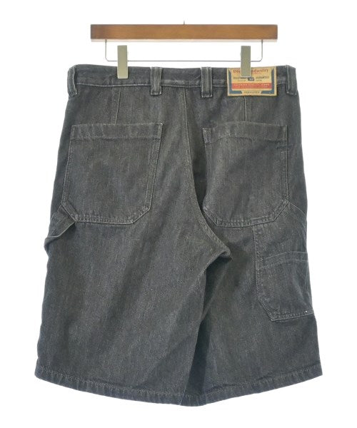 DIESEL กางเกงขาสั้น