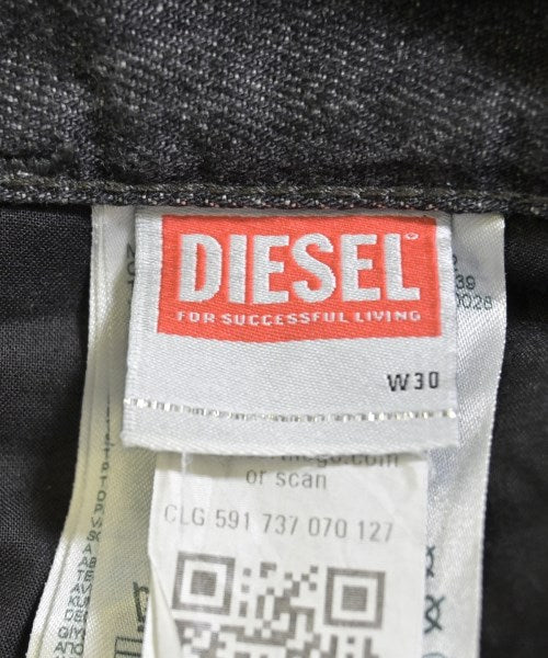 DIESEL กางเกงขาสั้น