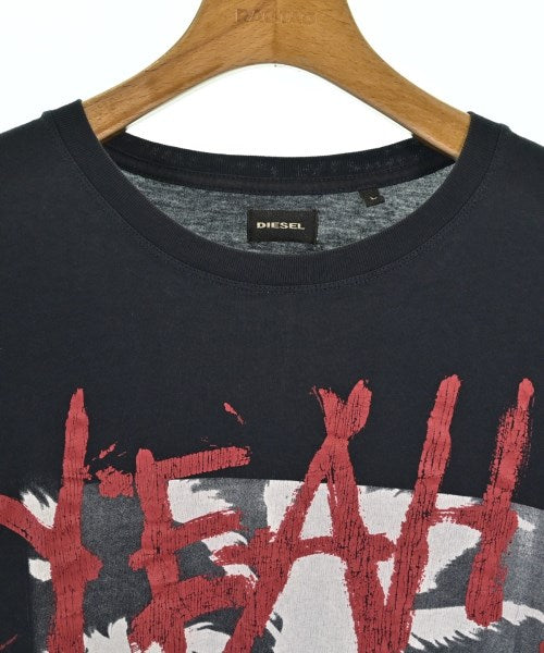 DIESEL เสื้อยืด/เสื้อท็อปส์