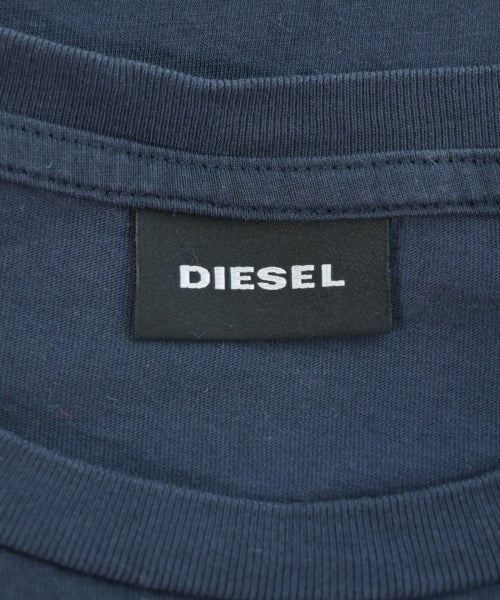 DIESEL เสื้อยืด/เสื้อท็อปส์