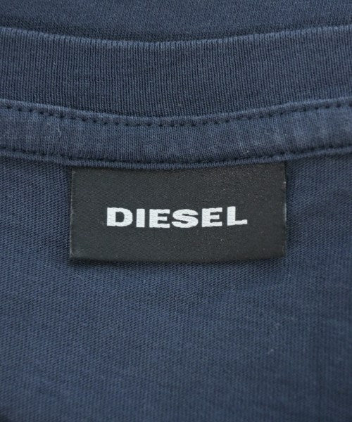 DIESEL เสื้อยืด/เสื้อท็อปส์