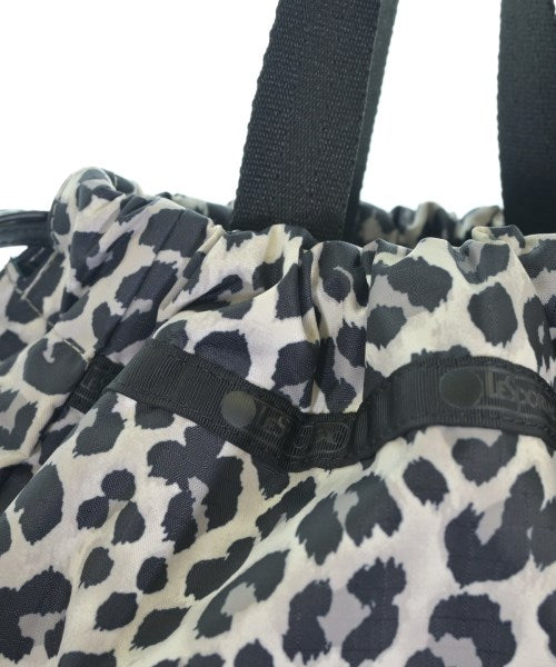 Lesport SAC กระเป๋าถือ