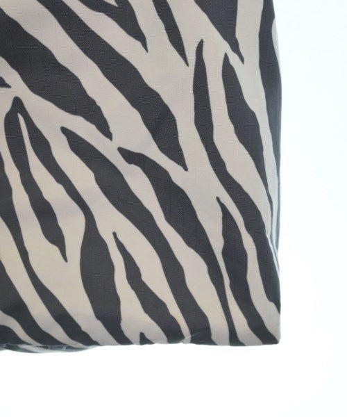 Lesport SAC กระเป๋าถือขนาดใหญ่