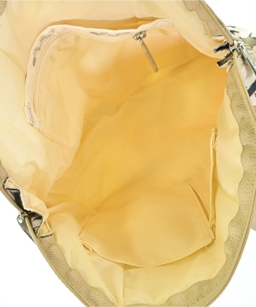 Lesport SAC กระเป๋าถือ