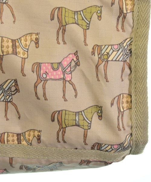Lesport SAC กระเป๋าถือ