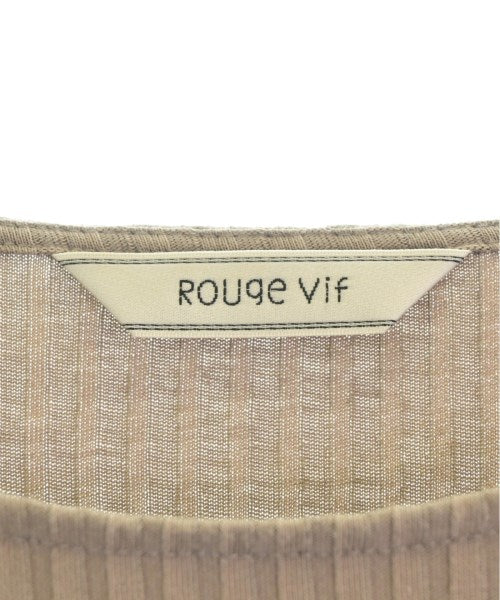 Rouge vif เสื้อยืด/เสื้อท็อปส์