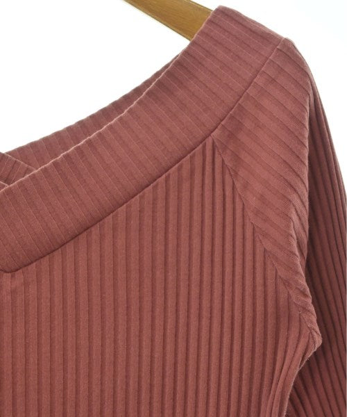 Rouge vif เสื้อยืด/เสื้อท็อปส์