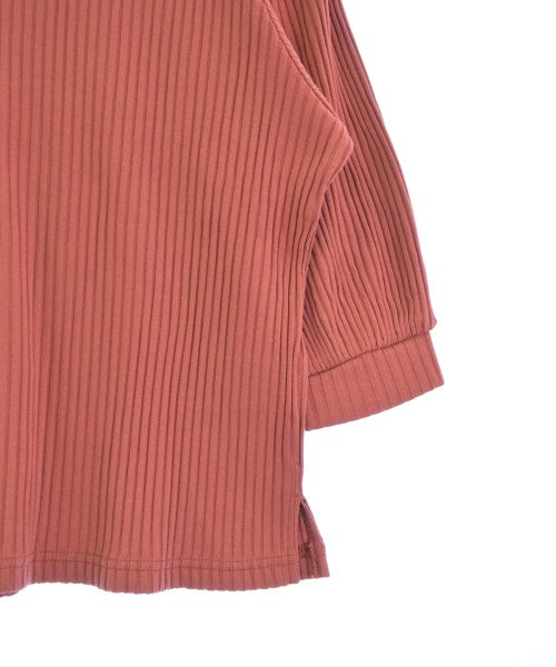 Rouge vif เสื้อยืด/เสื้อท็อปส์