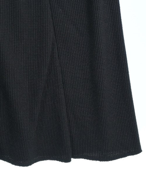 Rouge vif ชุดเดรส