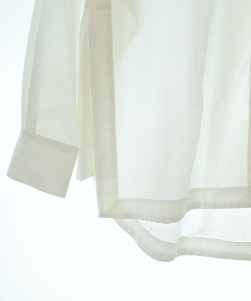 Rouge vif เสื้อลำลอง