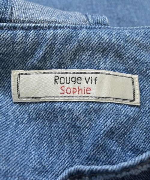 Rouge vif ชุดเดรส