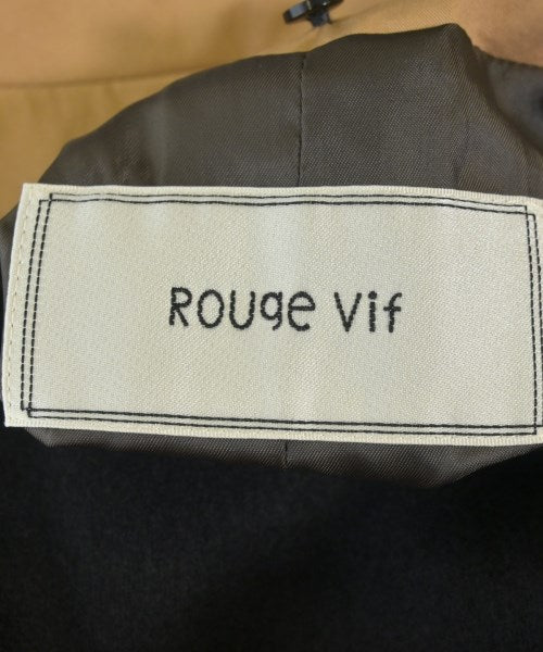 Rouge vif เสื้อกันฝน