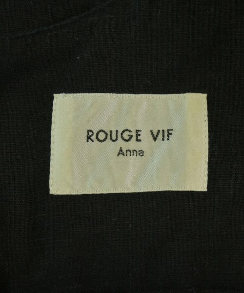 Rouge vif ชุดเดรส