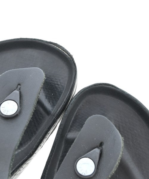 BIRKENSTOCK รองเท้าแตะ