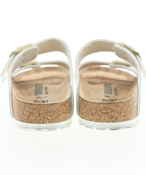 BIRKENSTOCK รองเท้าแตะ